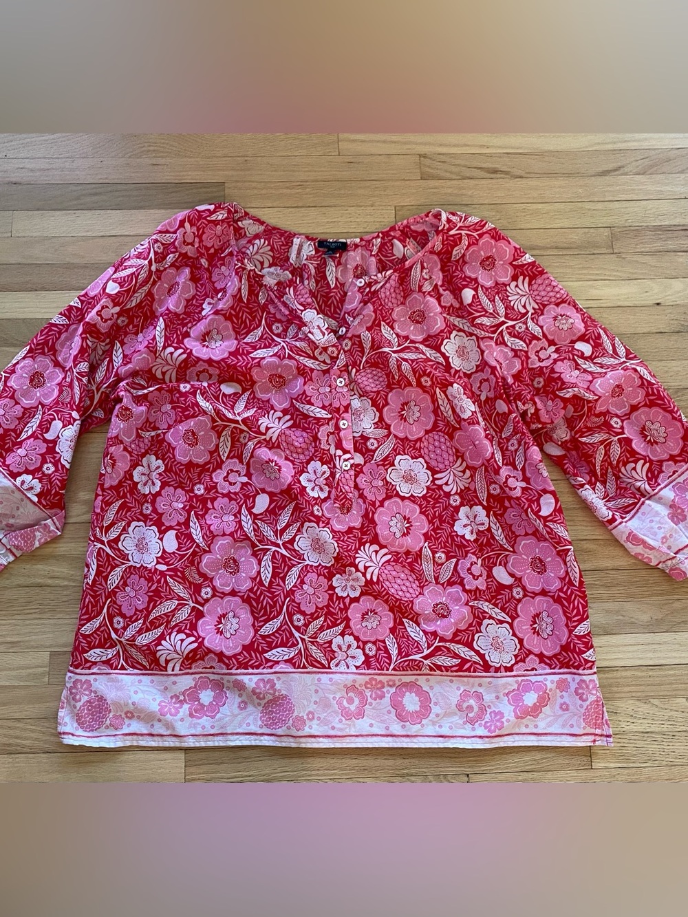 Talbots tropical dopamine European Summer flowy lightweight 3/4 sleeve top